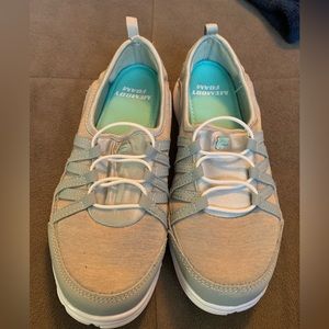 Fila memory foam slip on sneakers. Worn once.